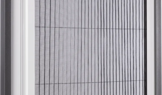 Insektenschutz Plissee von Warema in Nahaufnahme